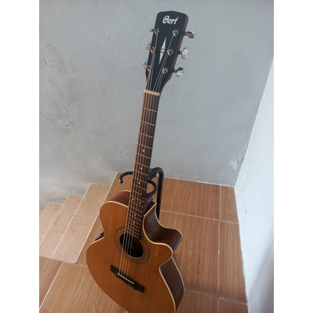 gitar Cort sfx me op akustik elektrik dijamin original(SECOND)