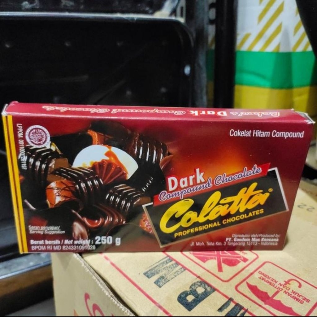 

coklat compound coklat dark 250 gram / coklat compound hitam 250 gram
