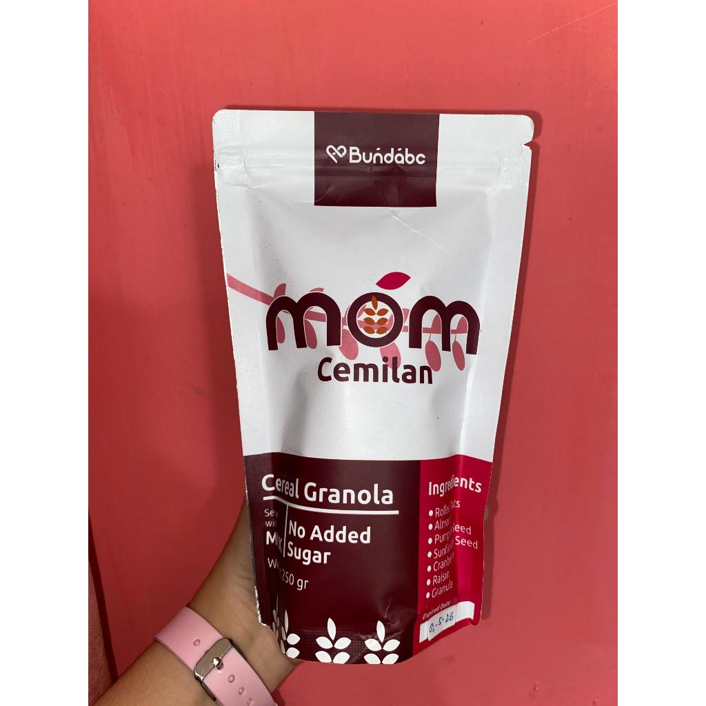 

Mom Cemitan Gel Granola No Added Sugar
