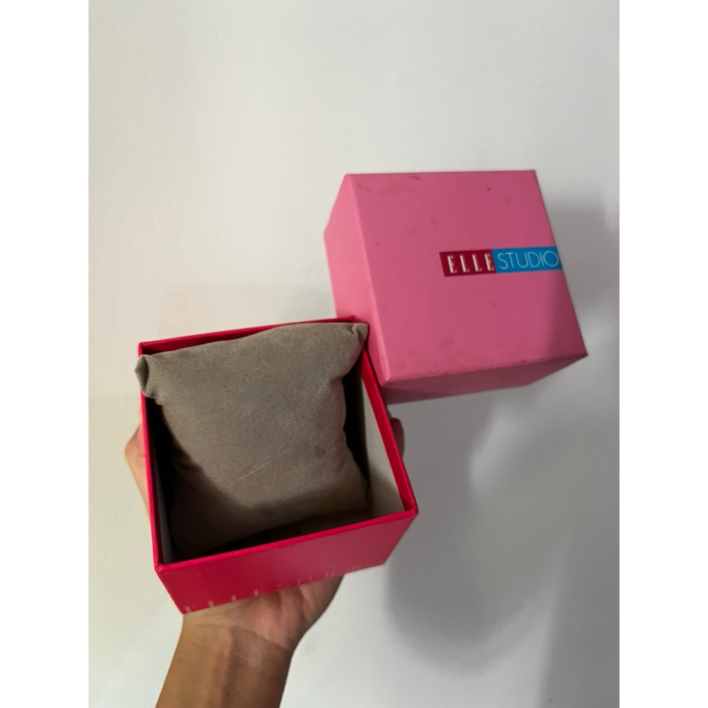 PRELOVED Box Kotak Jam Tangan Wanita