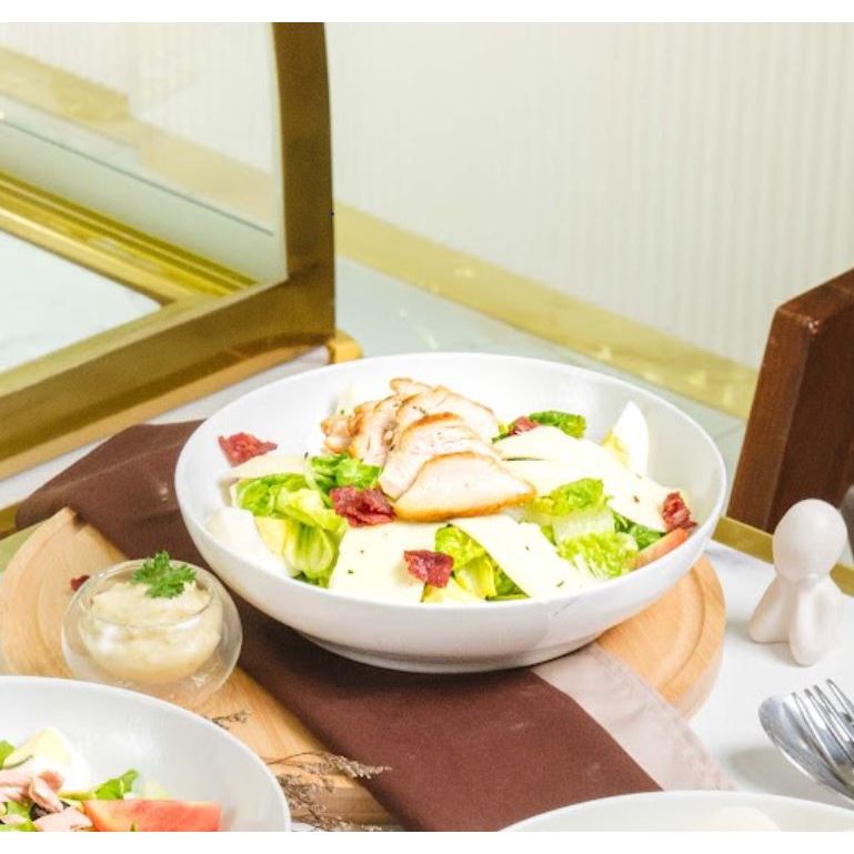 

Le Louvre Salad