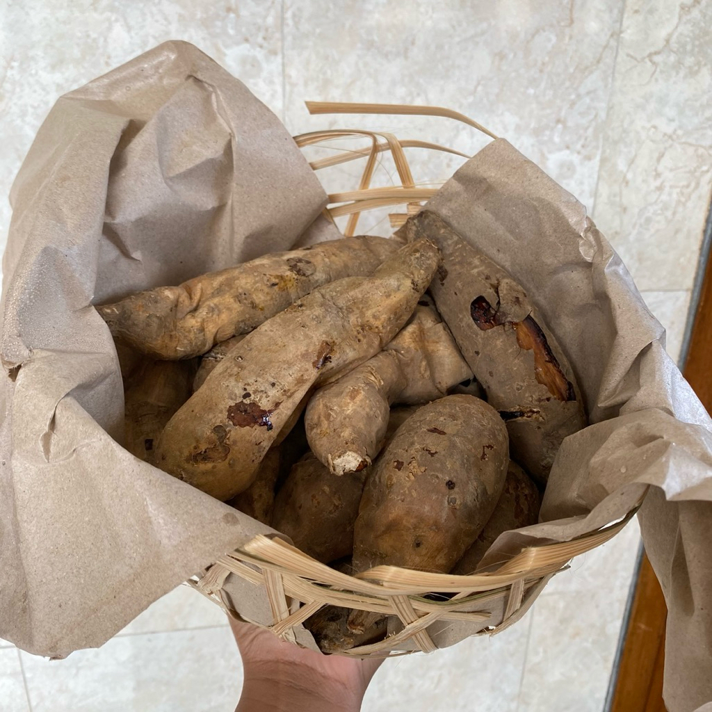 

Asli Ubi Madu Oven/Telo madu oven (Matang) dan Timus Ungu Tawangmangu (Oleh-oleh khas Tawangmangu)