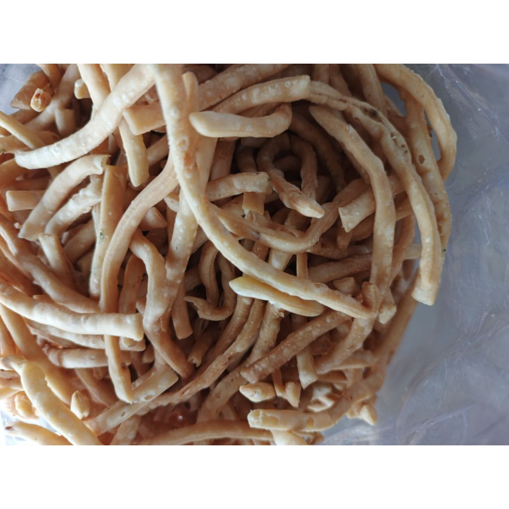 

stik gurih kriuk rasa bawang