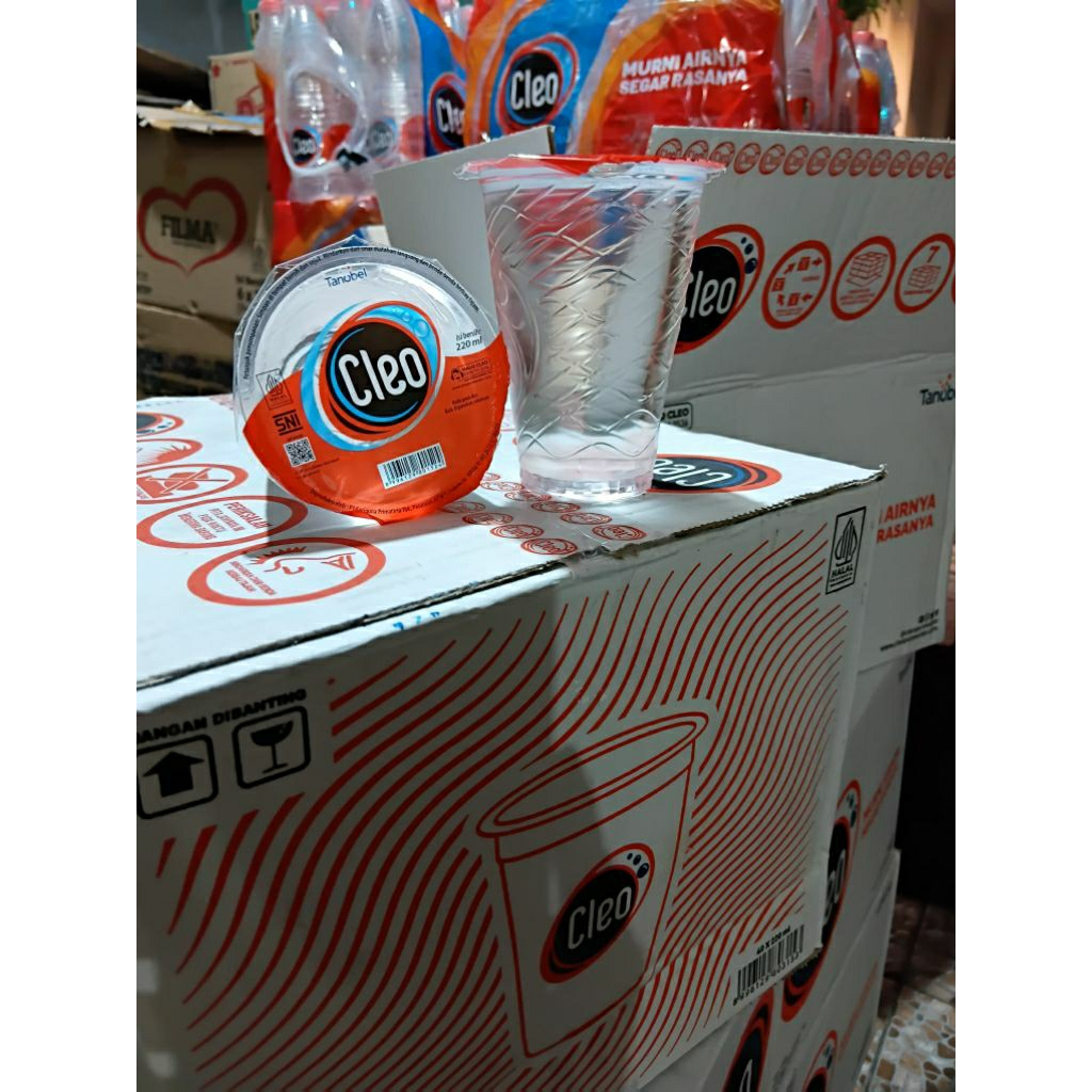 

cleo air mineral 220ml 1dus(40pcs)