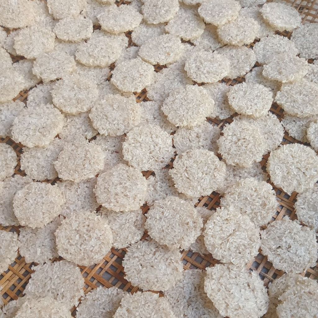 

Rengginang Asli Cihajuang