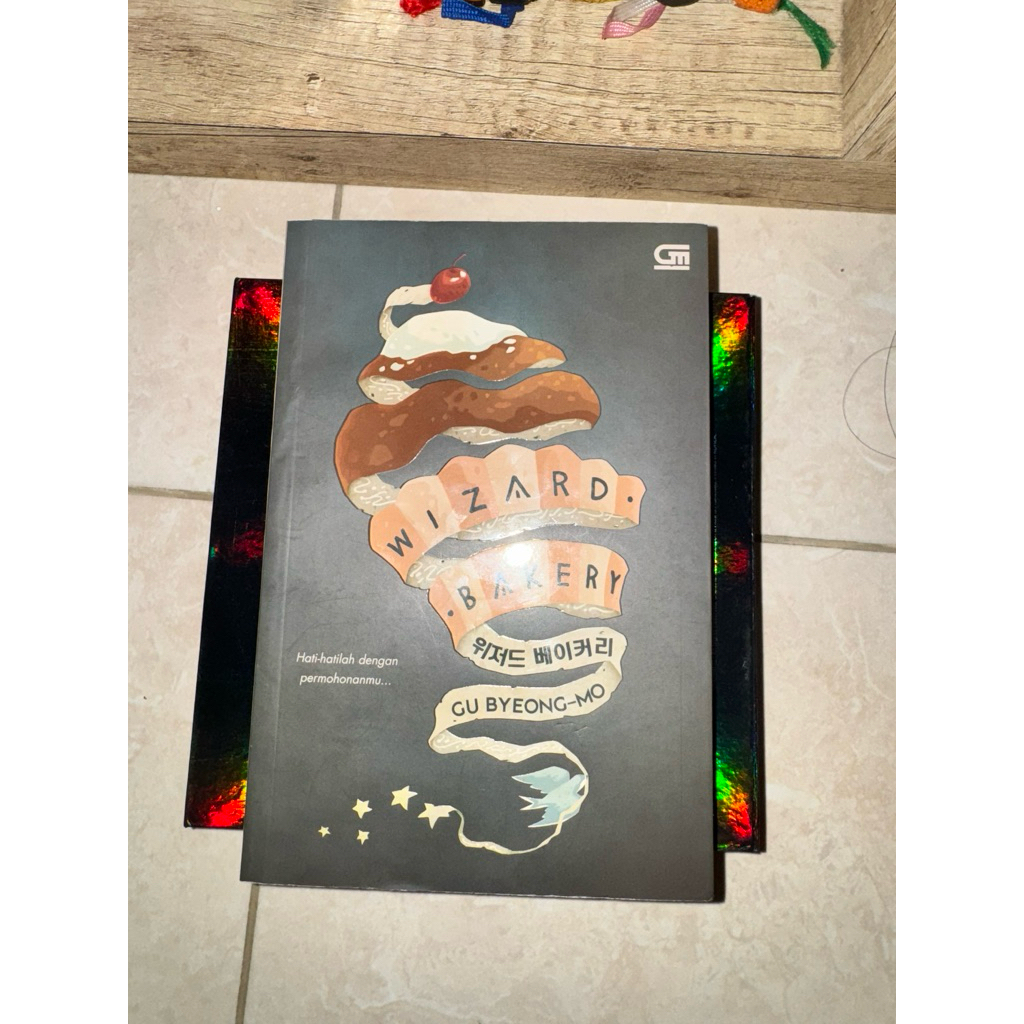 Wizard Bakery preloved like new