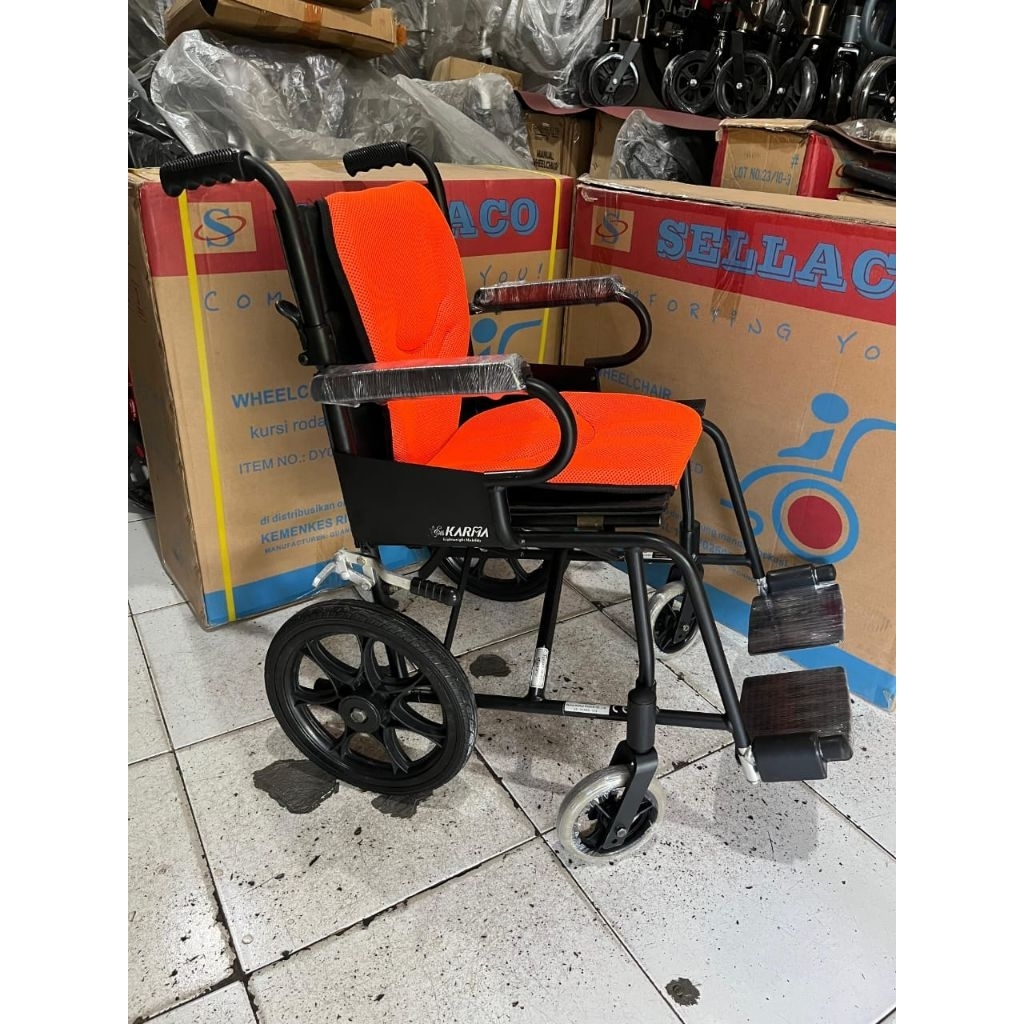 Kursi roda karma trevel