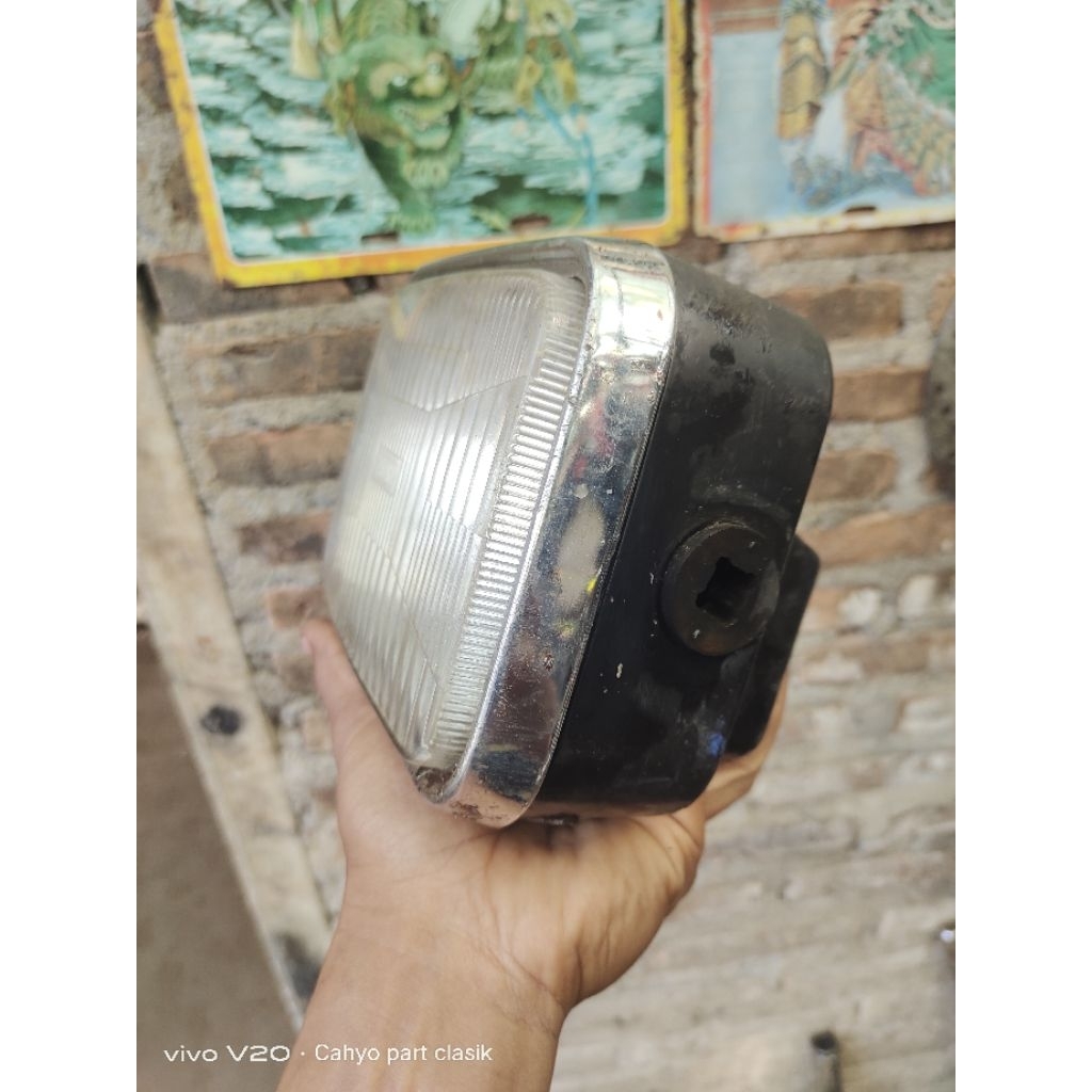 Lampu depan Yamaha RX-King master