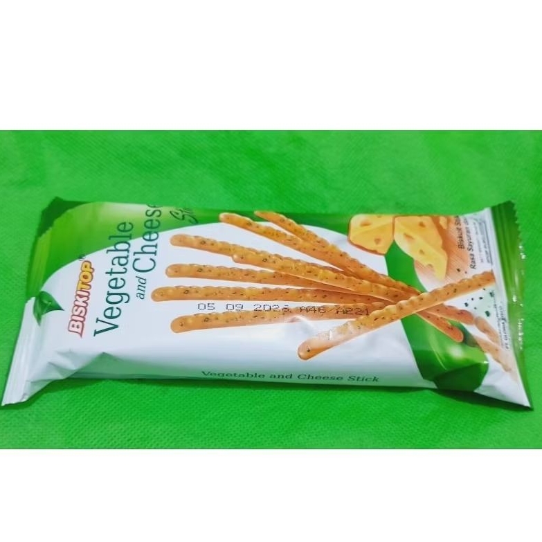 

VEGETABLE & CHEESE SNACK 1 PCS