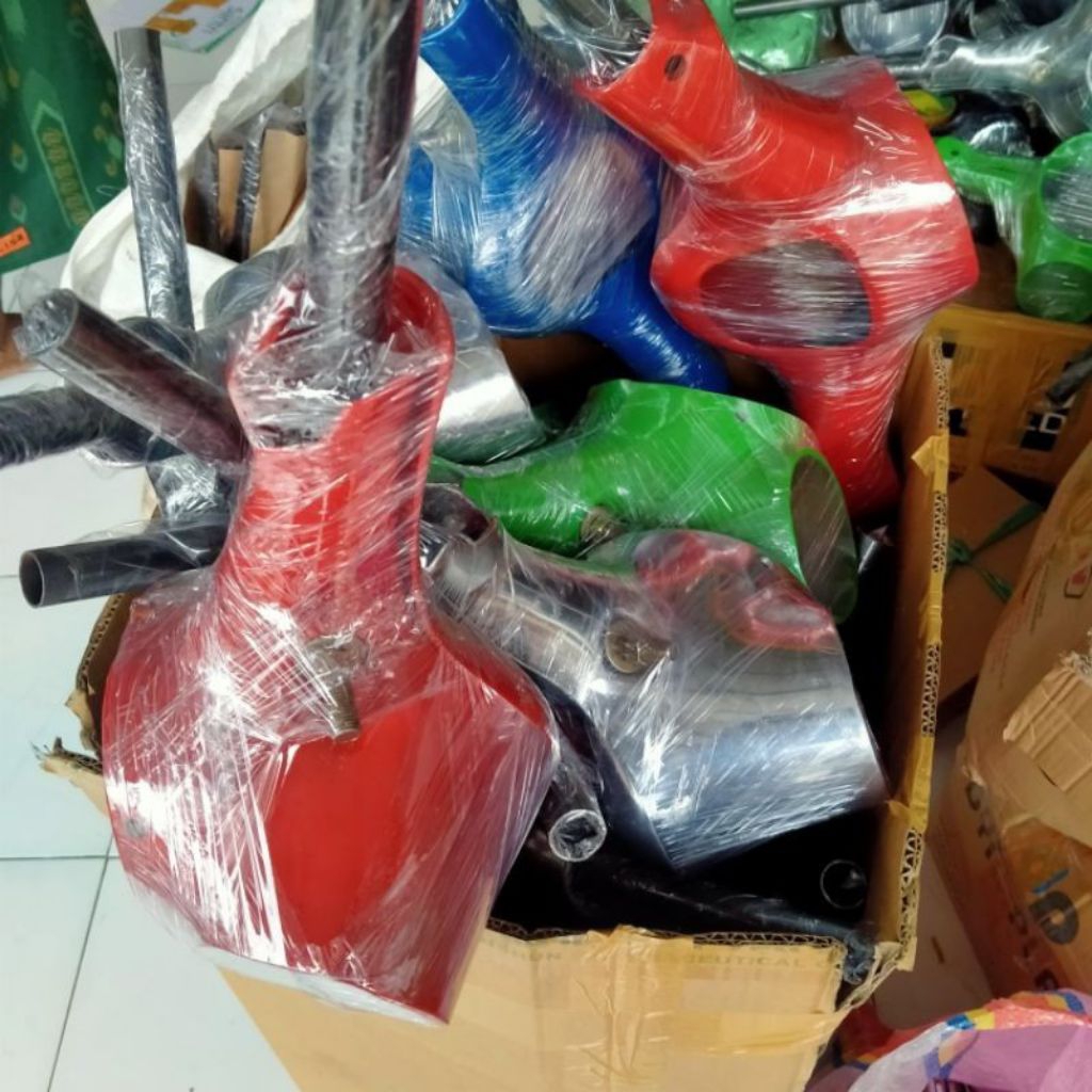 Batok kepala c70 totok lampu c70 set atas bawah warna