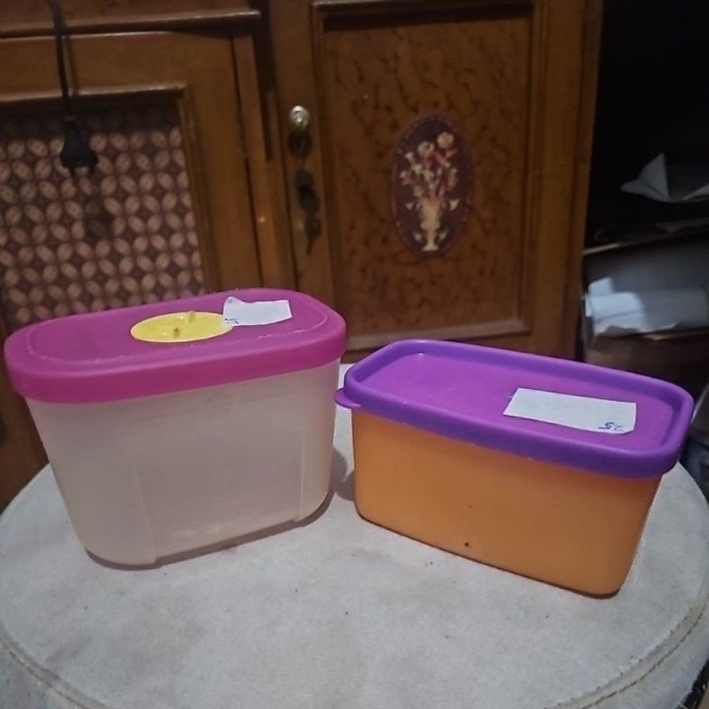 Freezer Petite Freezer Tupperware Preloved / Second
