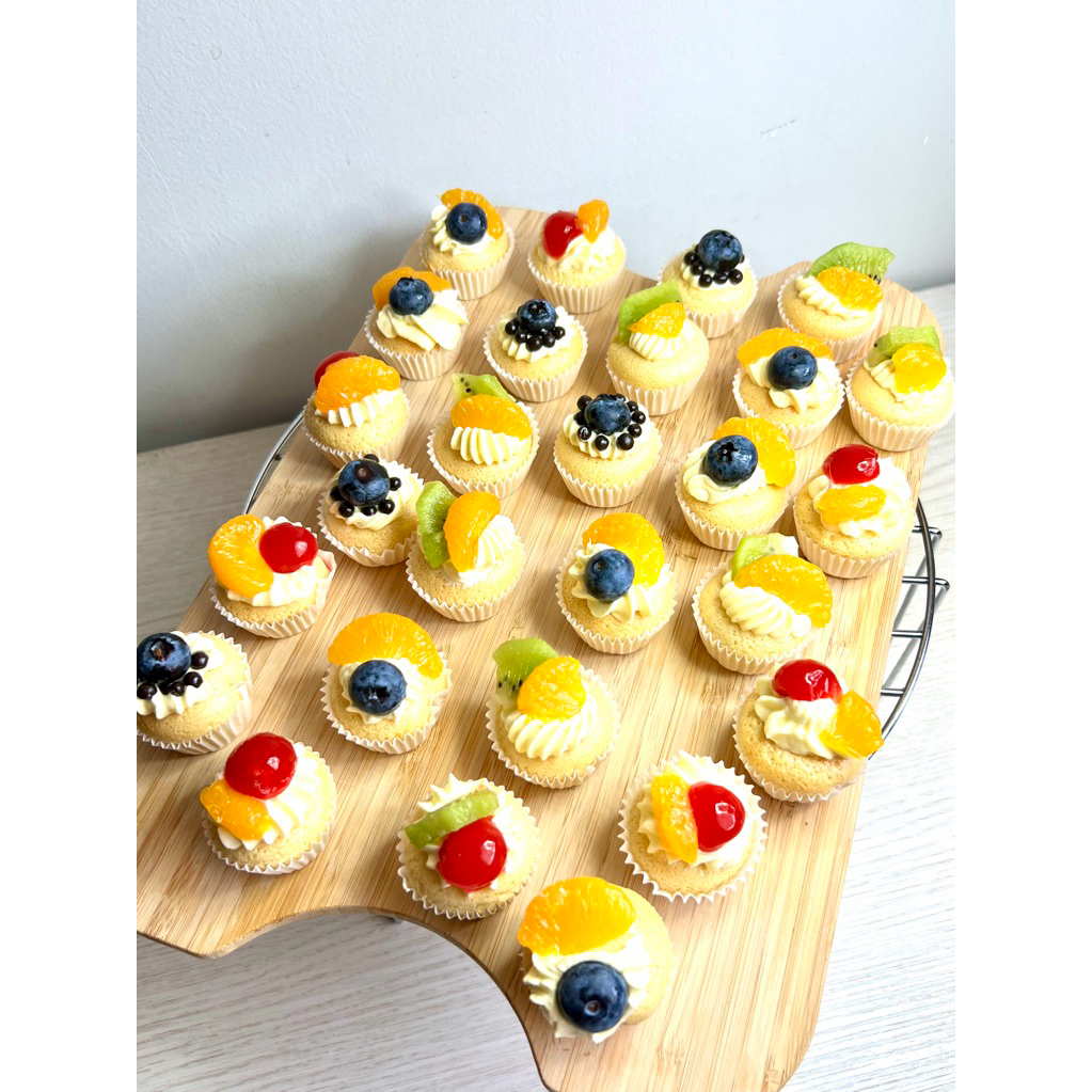 

Mini Cupcakes With Assorted Toppings