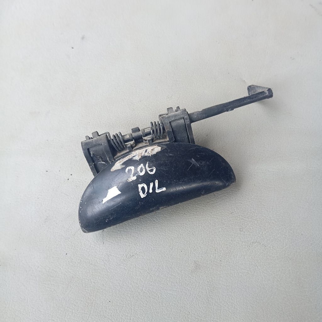 Handle pintu peugeot 206 depan kiri