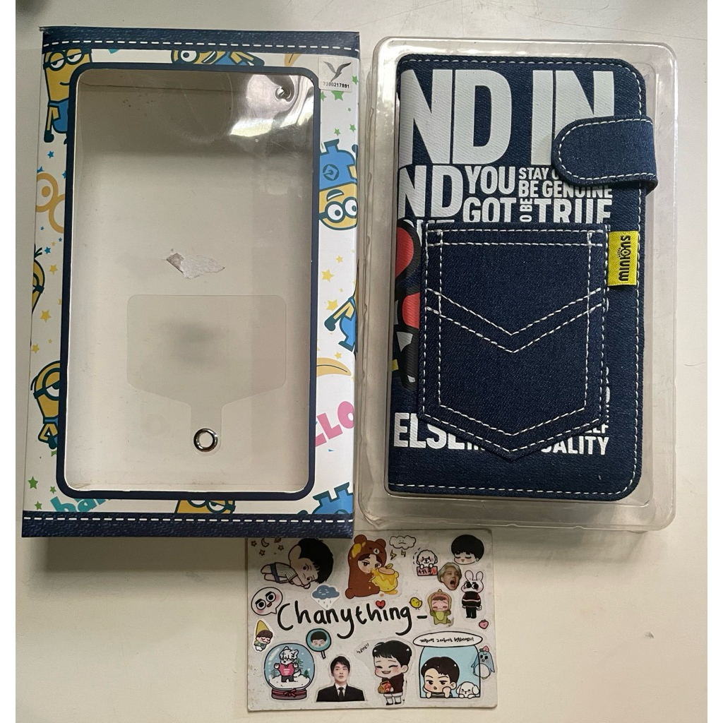 dompet handphone hp minions japan