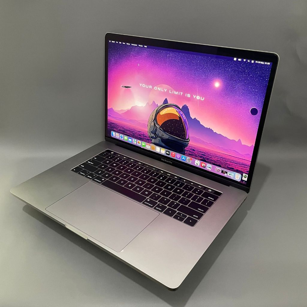 MACBOOK PRO RETINA 15 INCH 2017 RAM 16 GB SSD 512/1TB GB SECOND ORIGINAL