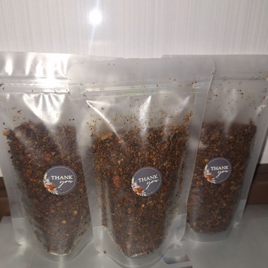 

Abon Jantung Pisang Pedas - cocok untuk pencinta pedas 50g
