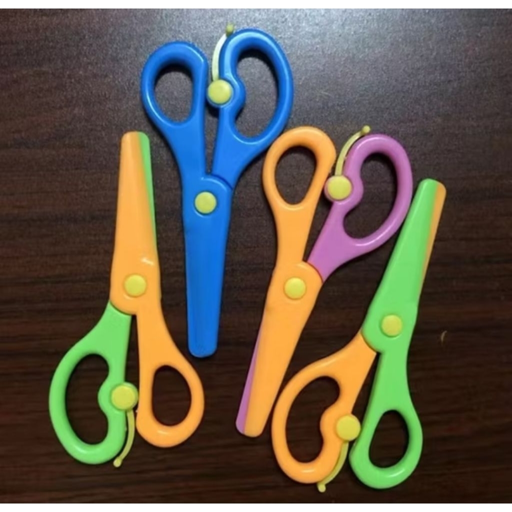 

Gunting kertas colorfull potong kertas DIY