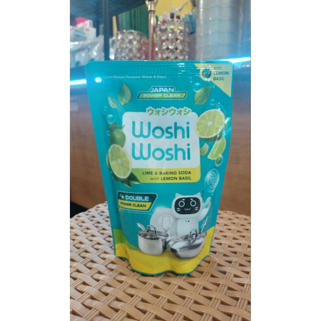 woshi woshi cairan pencuci piring, lime & baking soda with lemon basil 390ml