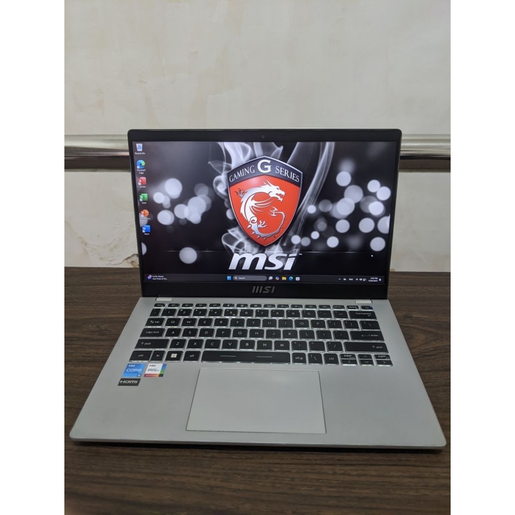 Laptop Second MSI MODERN14