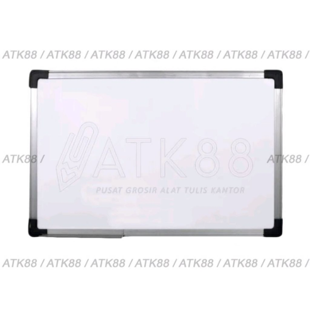 

Papan Tulis Whiteboard Ukuran 50×70 Cm