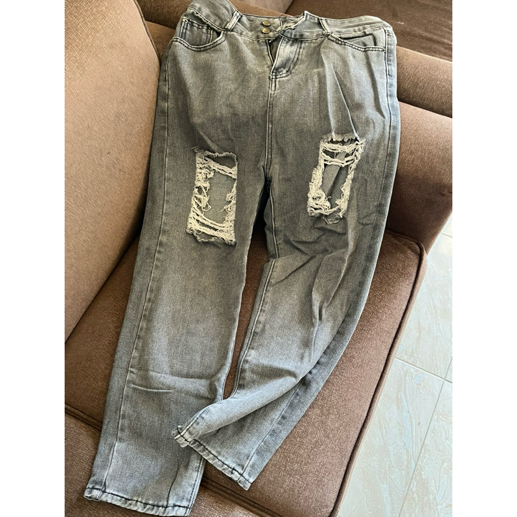 preloved celana ripped jeans