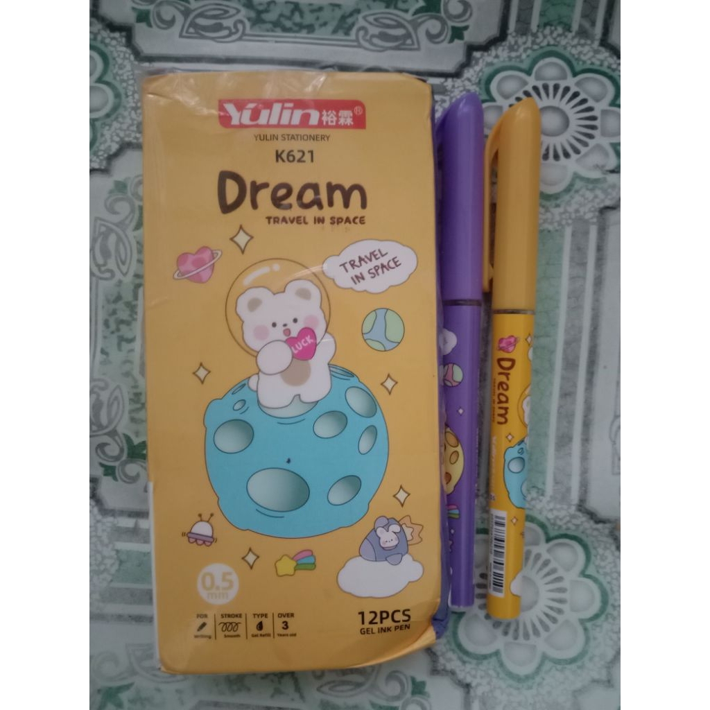 

Pulpen karakter lucu