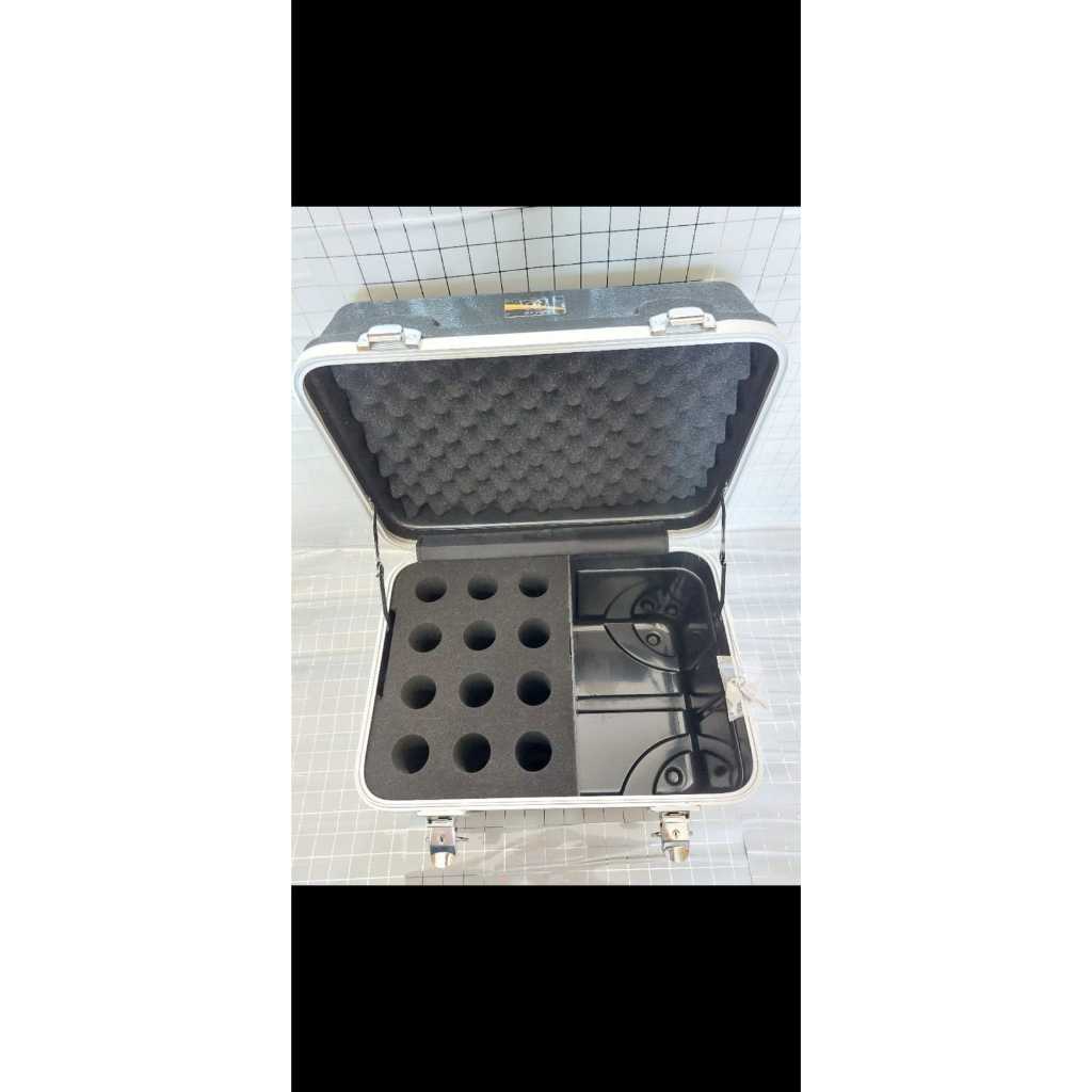 Hardcase bahan ABS khusus MIC isi 12 merek Beyer tipe MIC-12H