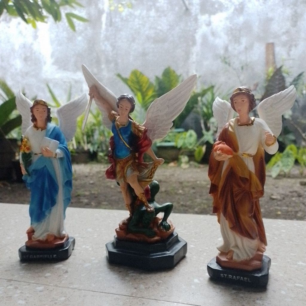 Patung Malaikat St Gabrielle, St Michael, St Rafael