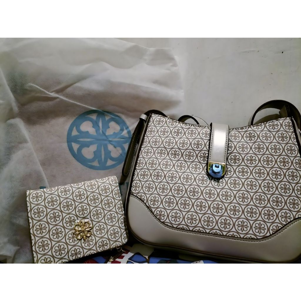 Set Tas dan Dompet Les Catino