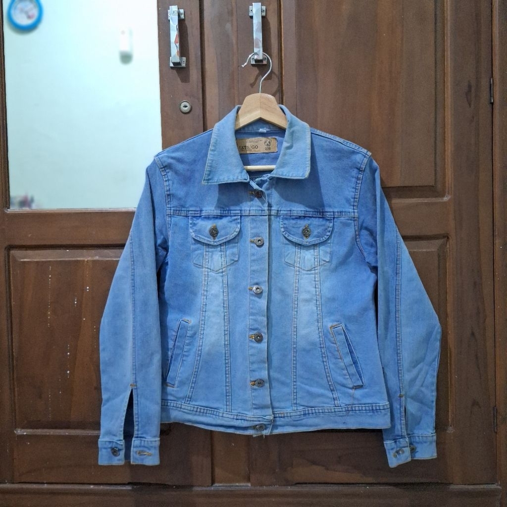 PRELOVED MURAH Jaket Outer Outerwear Atasan Pakaian Baju Wanita Cewek Perempuan Bekas Pernah Dipakai