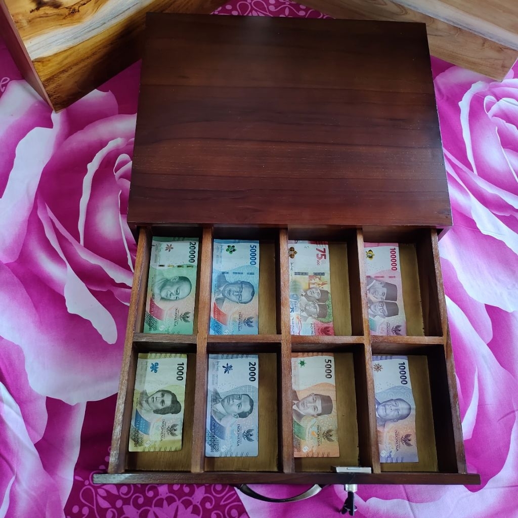 LACI KASIR PORTABLE 8 SEKAT LACI KASIR KAYU JATI