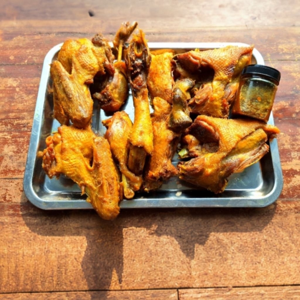 

Bebek Ungkep/Goreng MAMA YEYE Super Jumbo 1 ekor +-1000 gr Bonus Kepala/Ati Ampela