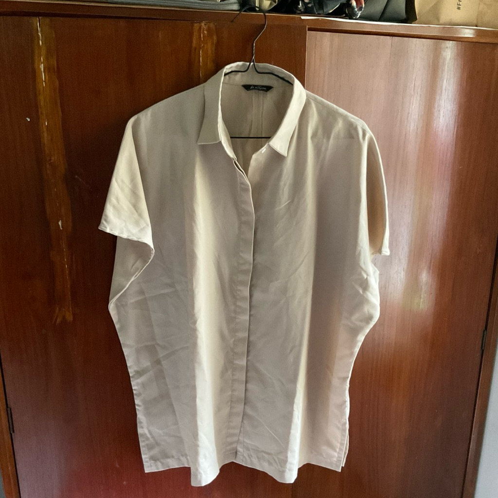Preloved Le Bijou cream shirt