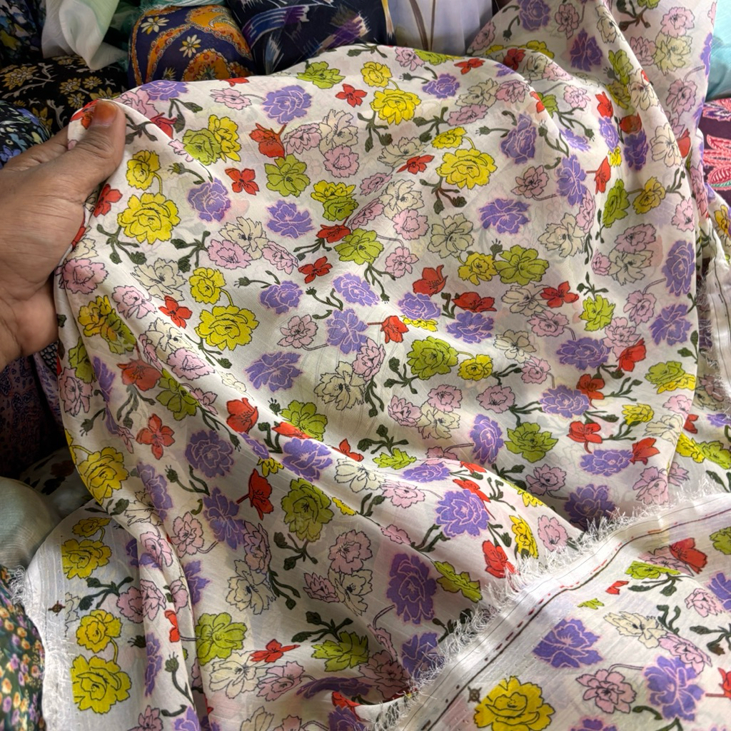 kain sifon sutra Motif - kain sifon motif - kain sifon premium - kain bahan kebaya - kain bahan gami