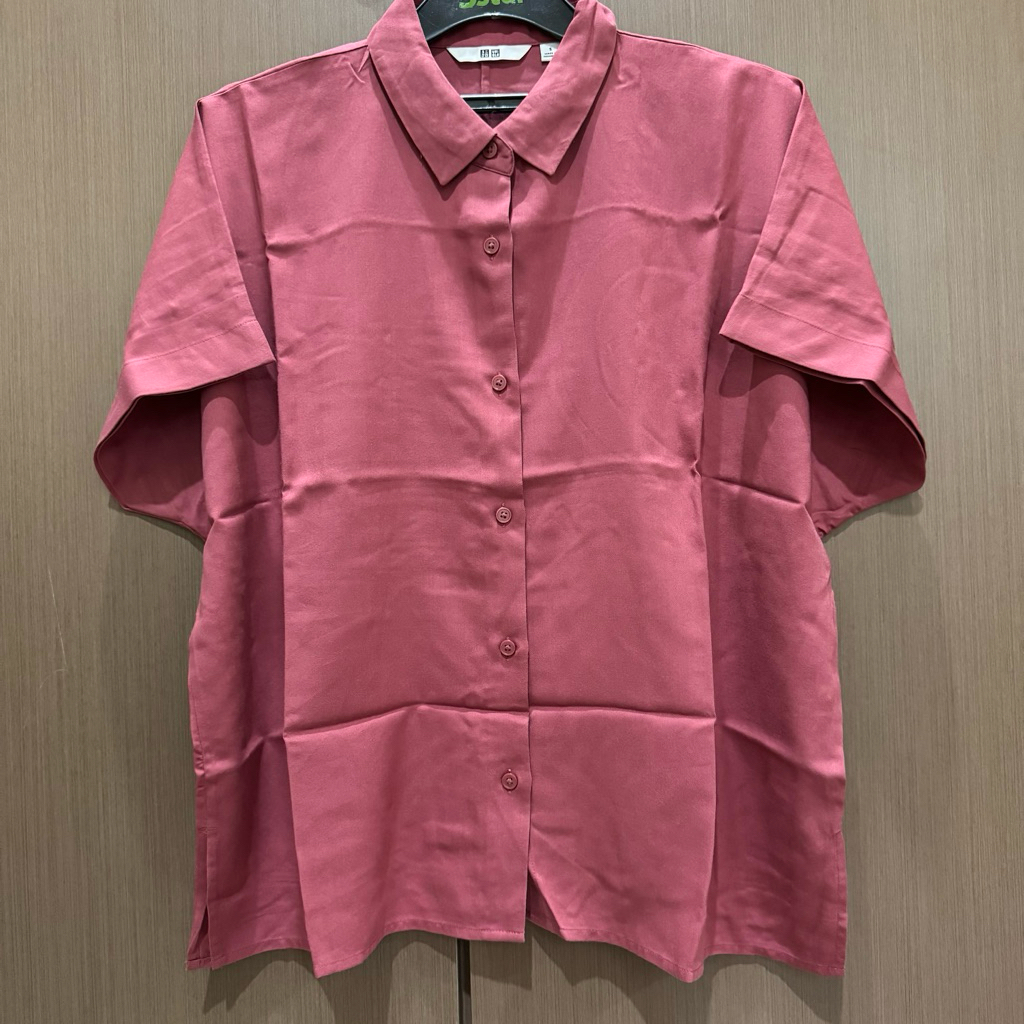 Uniqlo Rayon Blouse