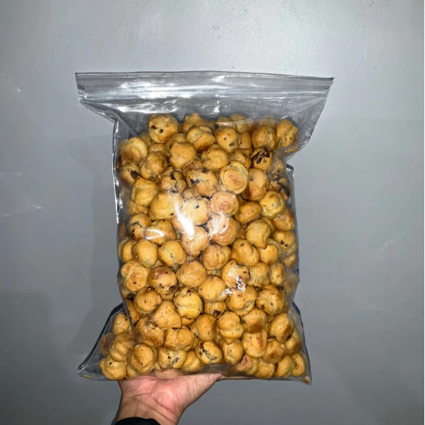 

Classica2106 Camilan Snack Soes Kering Isi Coklat Manis Crunchy & Renyah Snack Viral 100G - 1Kg