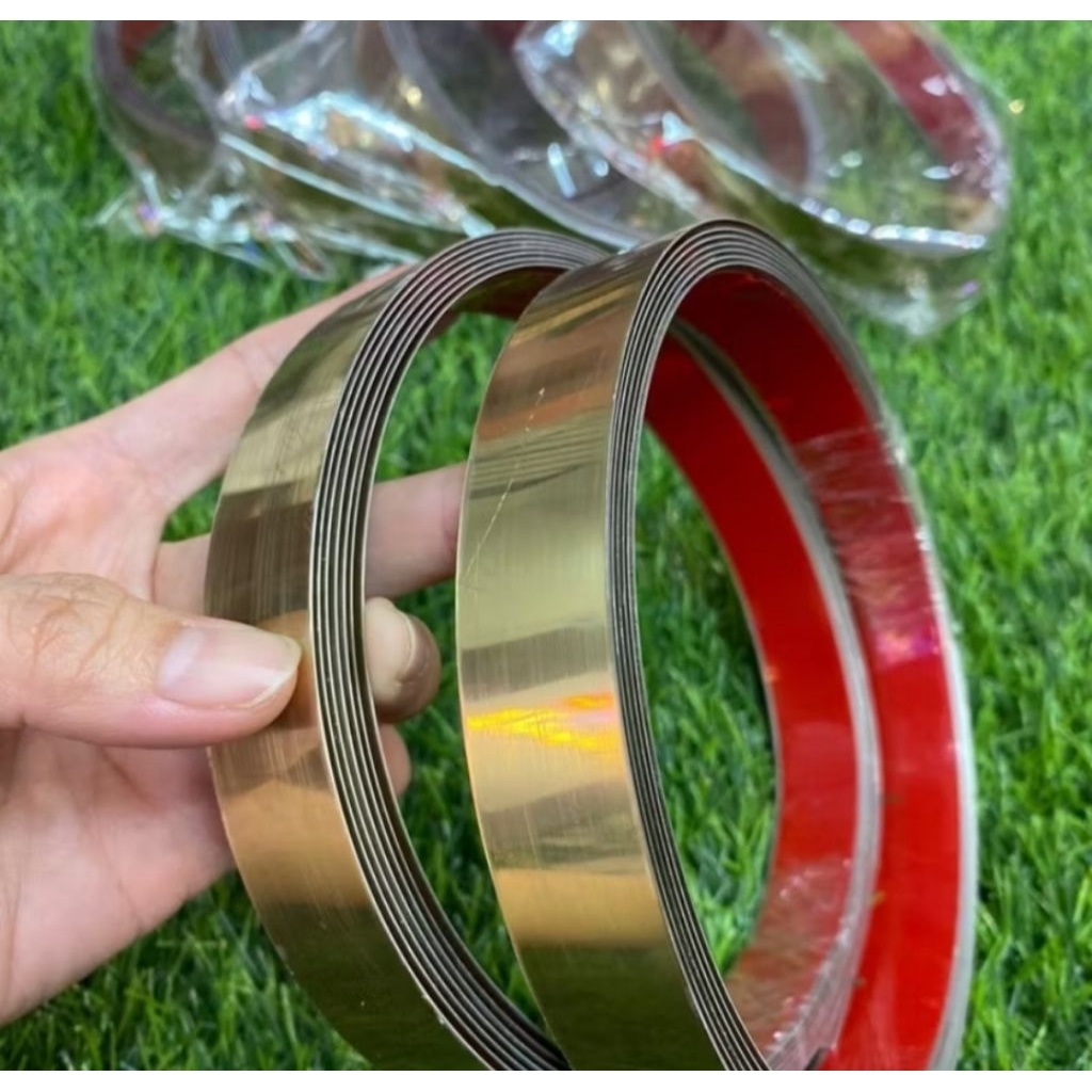 List Moulding List Plat List Gold