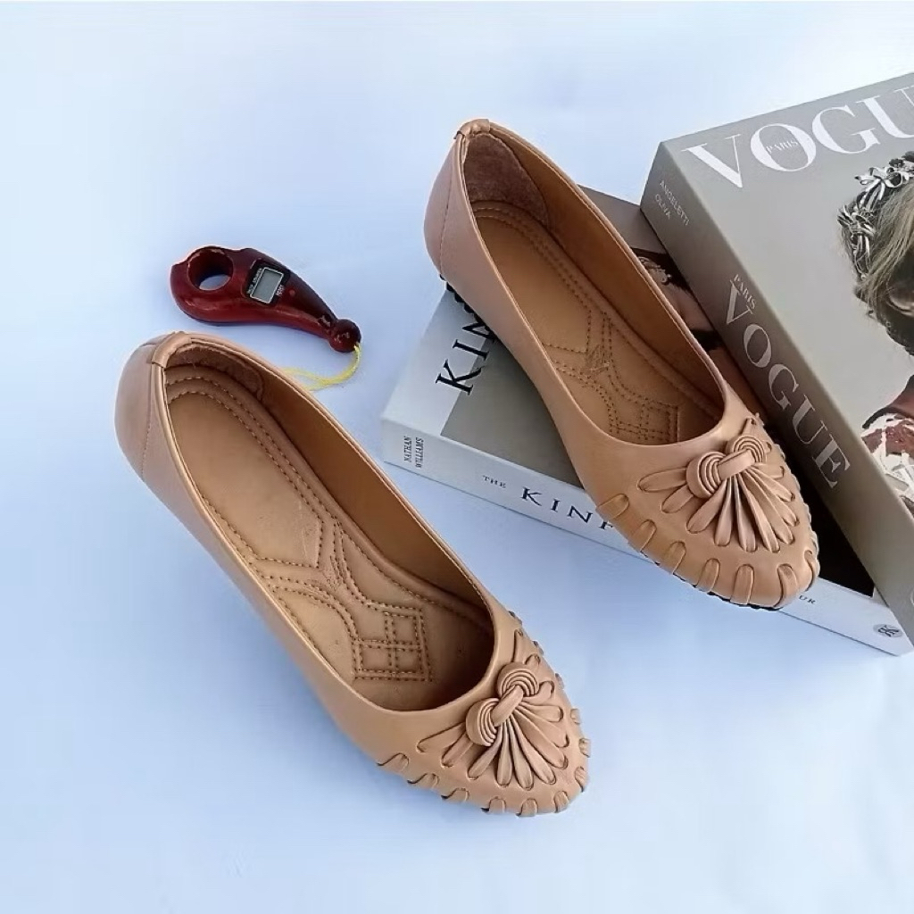 flatshoes wanita - flatshoes wanita kekinian - sendal wanita