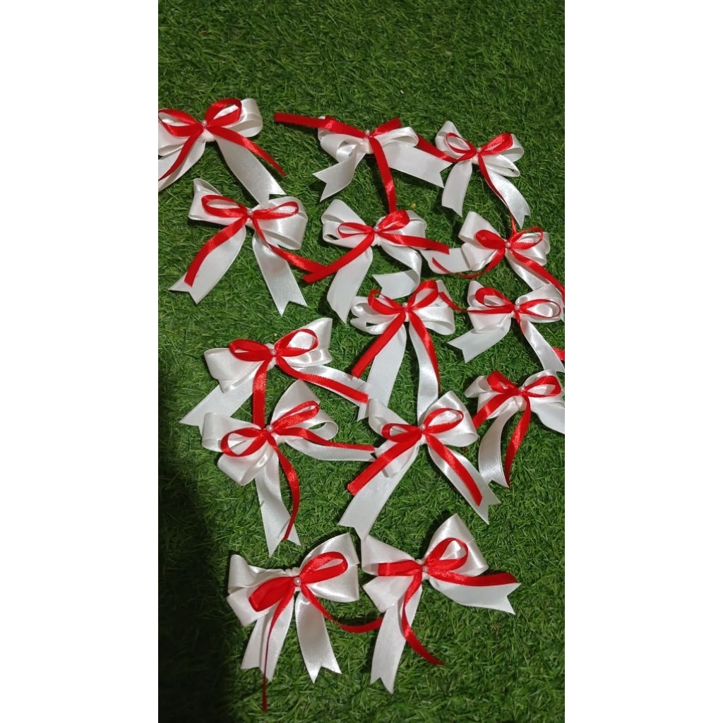 

Pita Kado Merah Putih Spesial Agustus Hampers Kemerdekaan