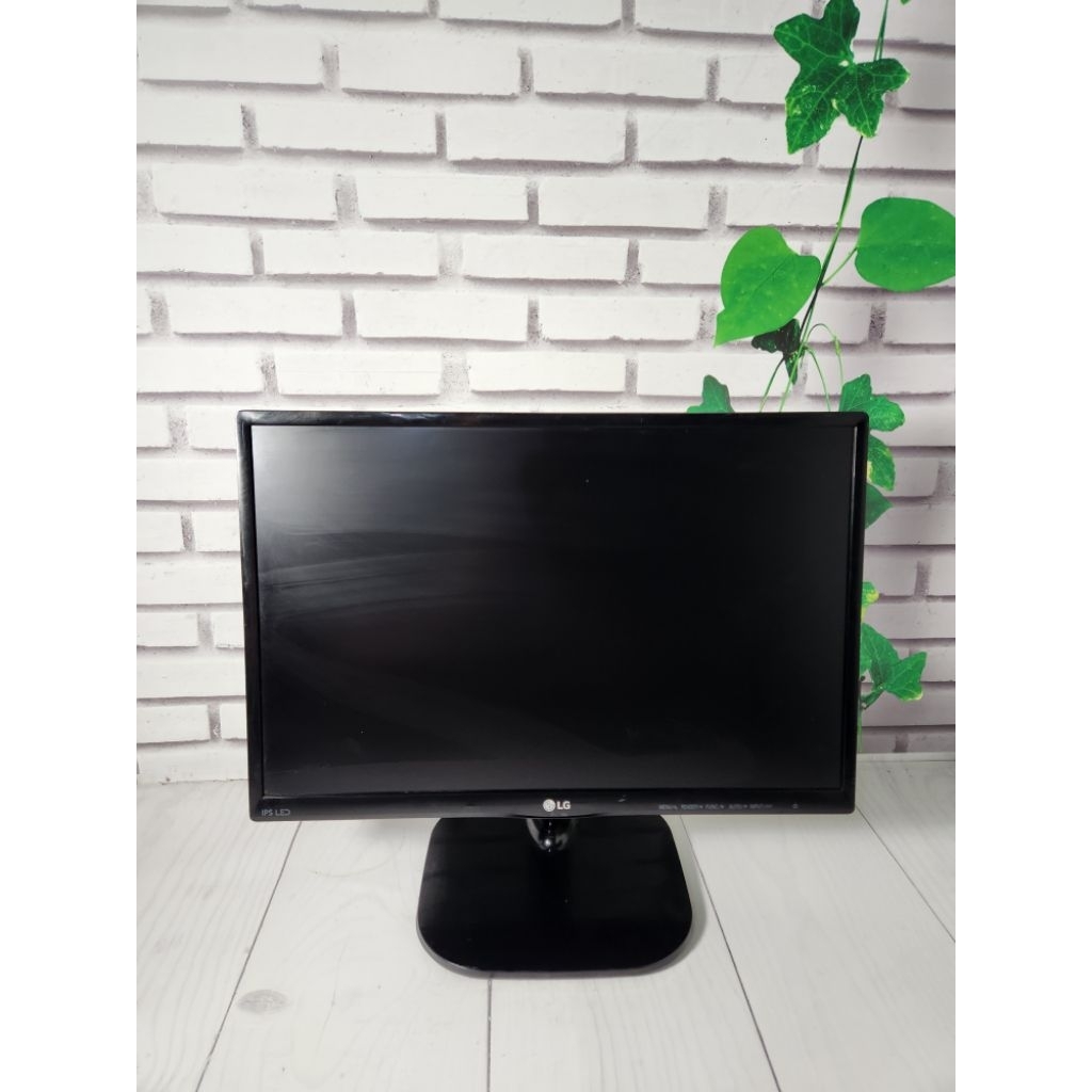 monitor LG Led ips 20incha
