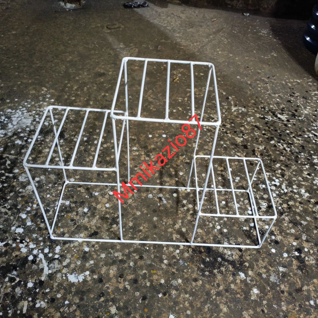 Dudukan Rak Pot Bunga 3 Susun/Alas Rak Tempat Bunga Outdoor/Rak Standing Pot 3 Susun