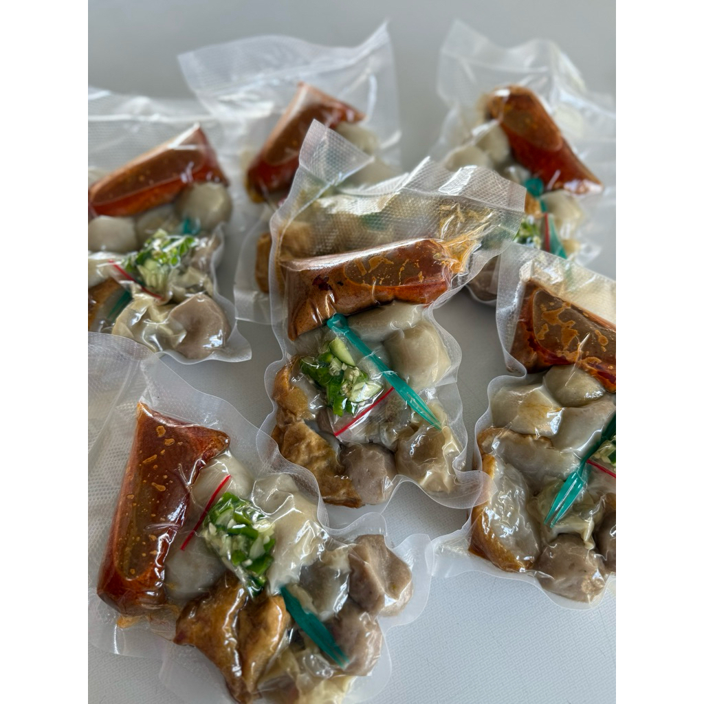

CILOK TAHU GENDUT ISI 10 PCS