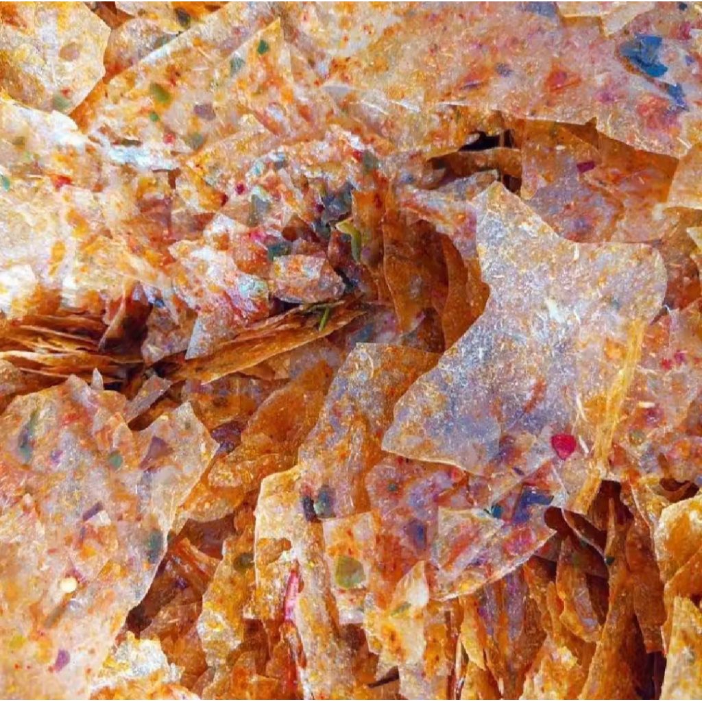 

kripca pedas extra daun jeruk 100 gram / keripik kaca / keripik kaca pedas / seblak kering kripca keripik kaca pedas daun jeruk / kripca pedas / kripca 100 gram / kripca pedas cabai asli