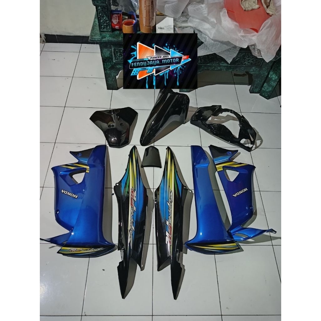 body fullset Honda Supra fit new 2005 biru hitam body halus Supra fit new