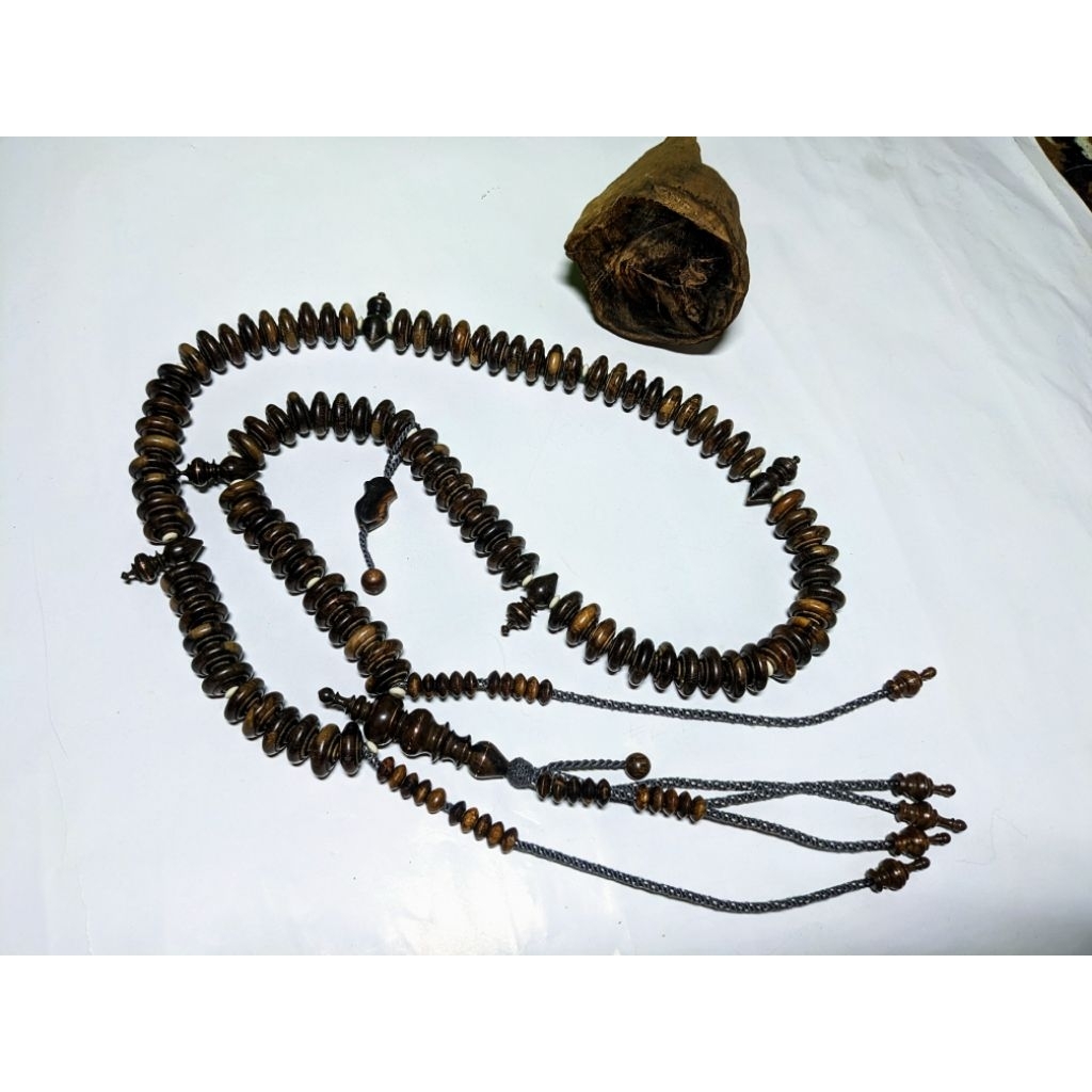 tasbih at tijani thoriqoh galih gaharu grade A asli wangi lembut benang rajut