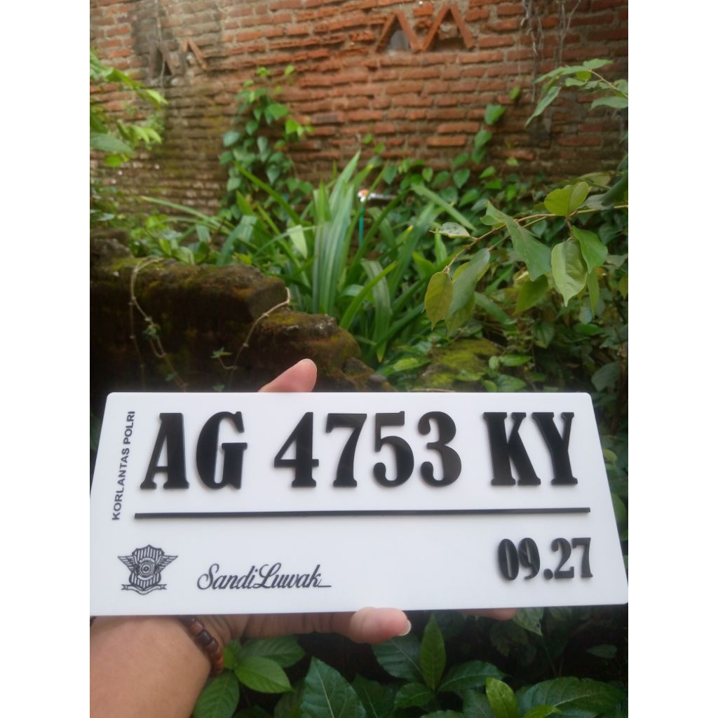 Plat nomor motor/plat motor akrilik/ plat motor custom