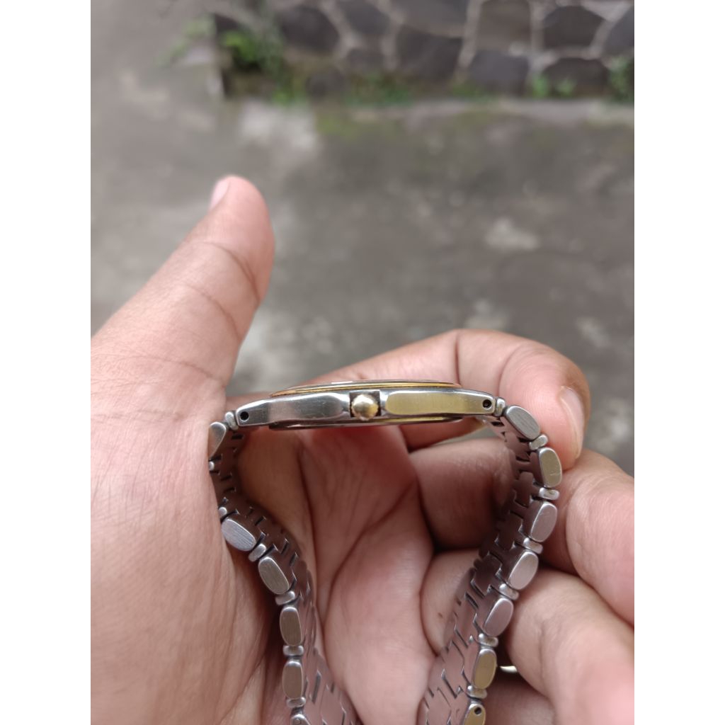 Seiko Presage vintage quart made in Japan