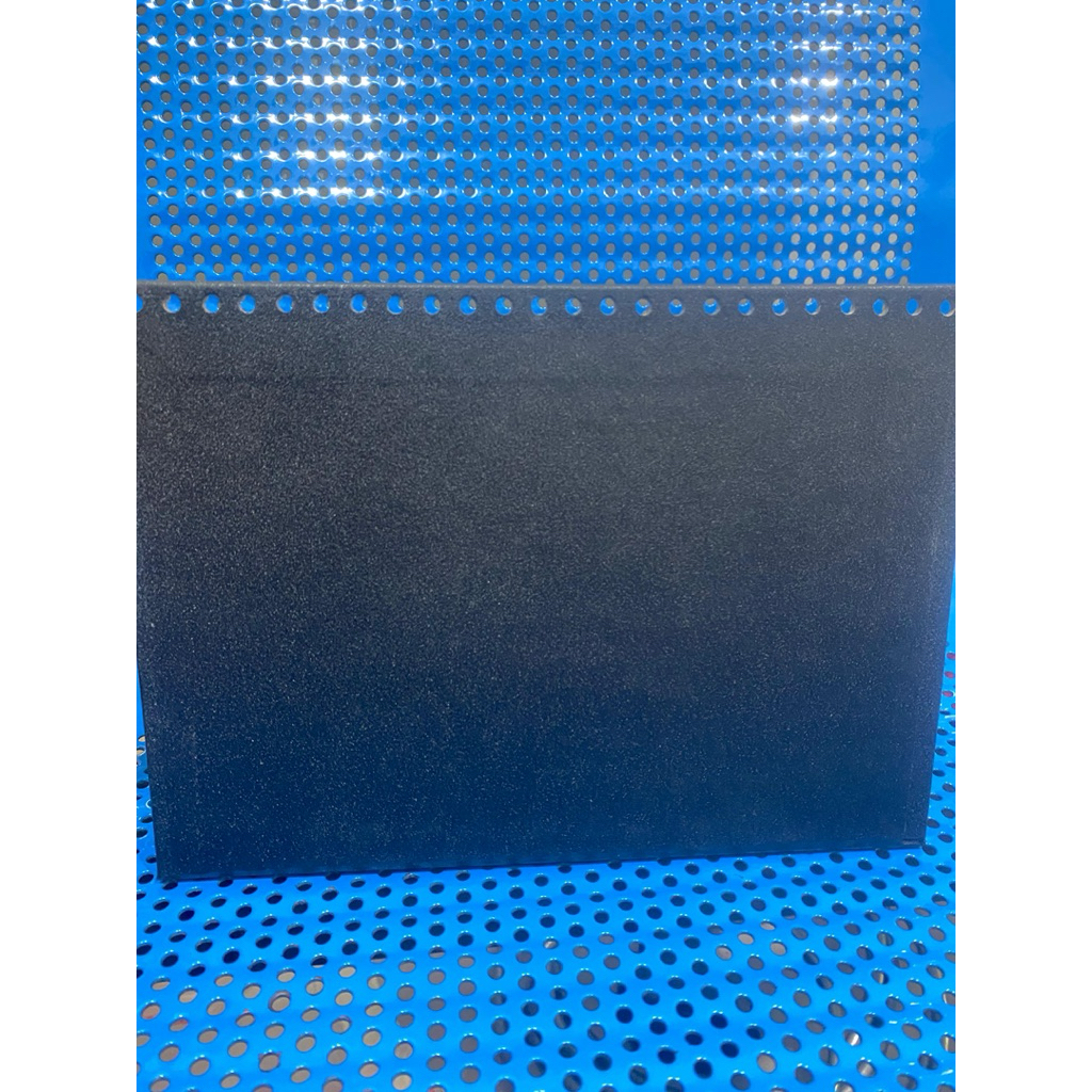 

Tatakan kalender meja hitam& biru kaki kalender duduk A5