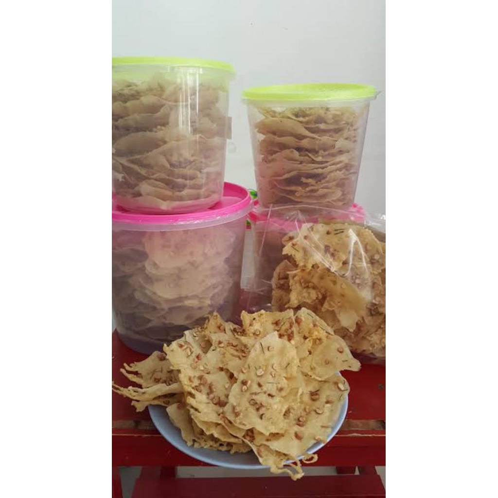 

peyek kacang udang teri