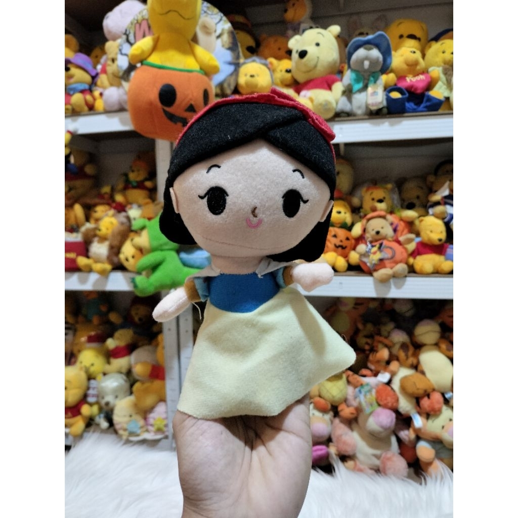 boneka princess Itty Bitty Disney Snow White Plush brand Disney like new